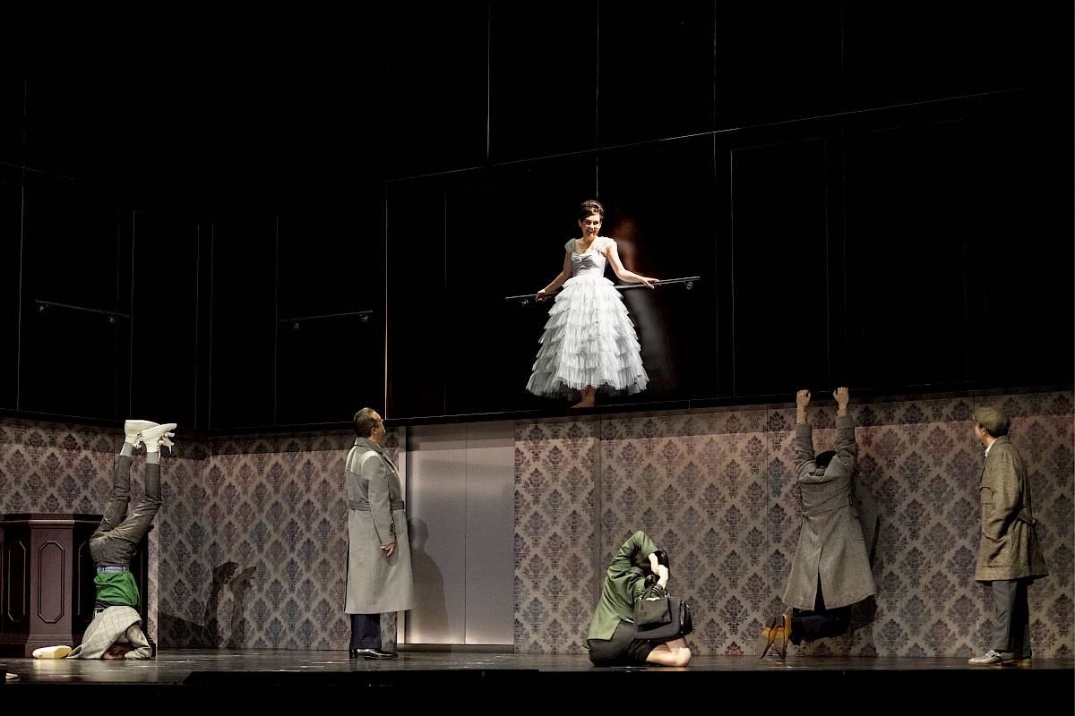 Сцена из оперы «Орфей и Эвридика» в постановке Кристофа Марталера © Monika Rittershaus