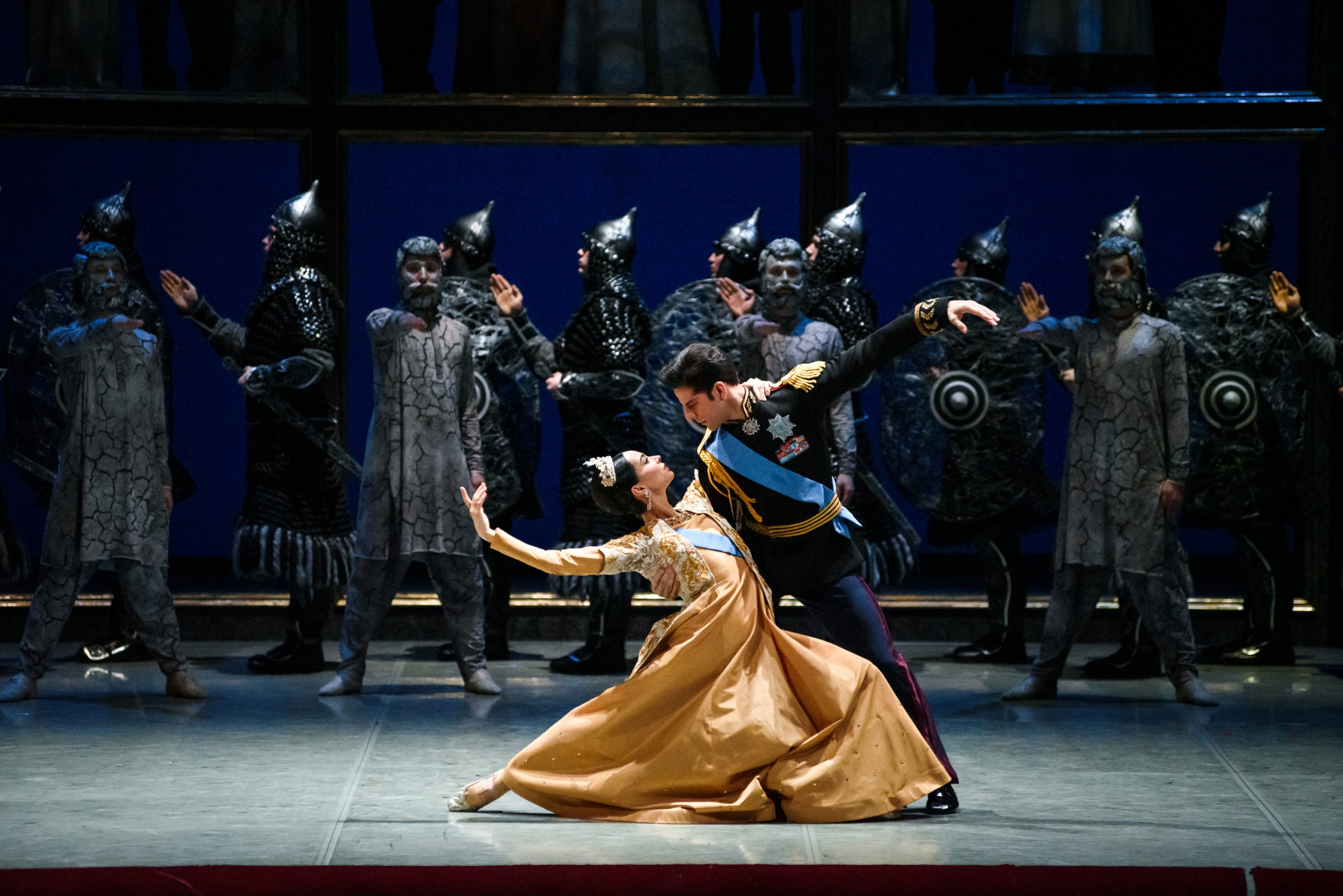 Сцена из спектакля "Шахерезада". Фото Андрея Чунтомова, с сайта Пермского театра оперы и балета. 