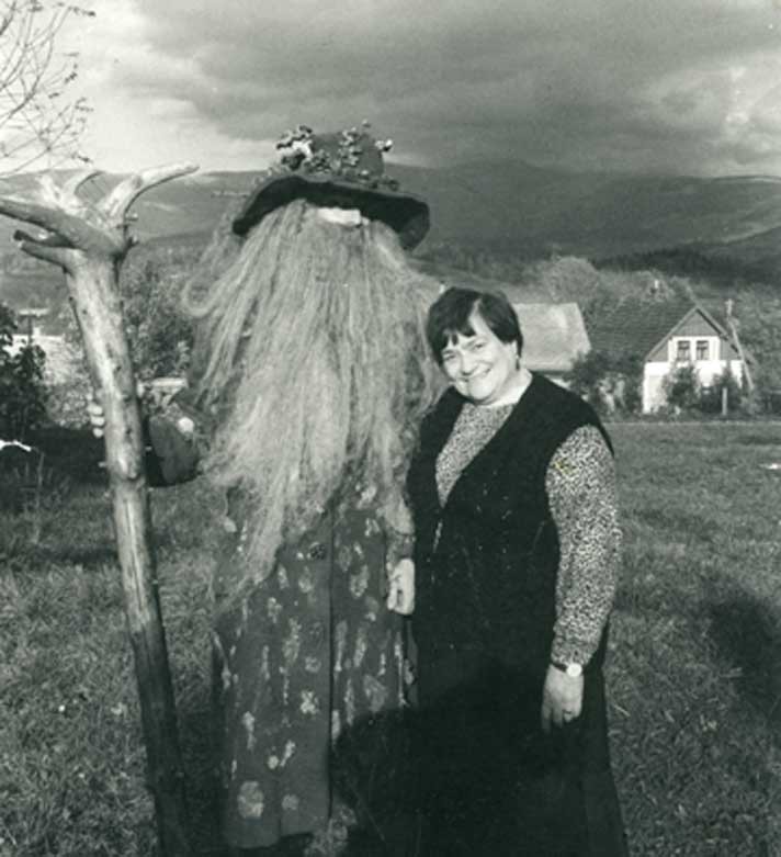 Лариса Солнцева с духом гор Караконоши. Фото: из архива Натальи Якубовой 