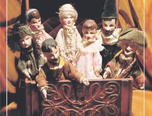 Сундук с куклами Деммени. 1923 год
