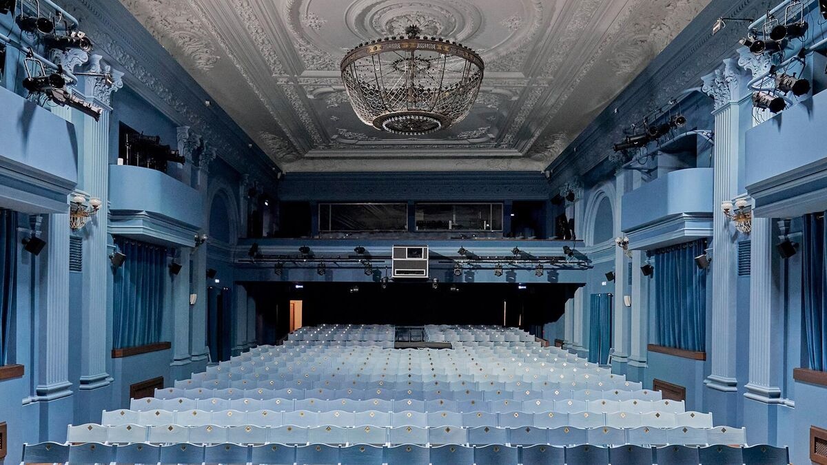 На фото — зрительный зал Театра на Бронной © соцсети Театра на Бронной