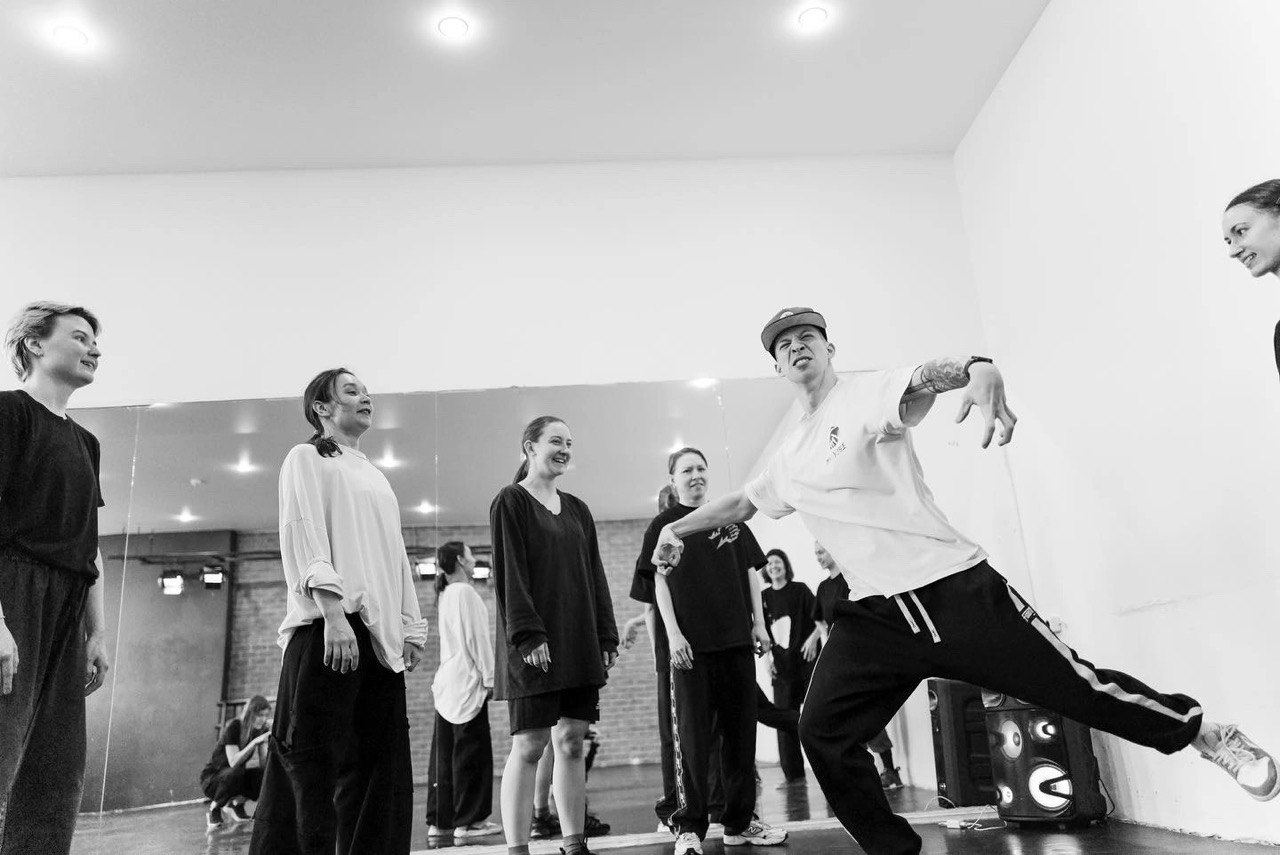 На фото - занятия студентов «Академии Нового танца» © соцсети «Академии Нового танца»