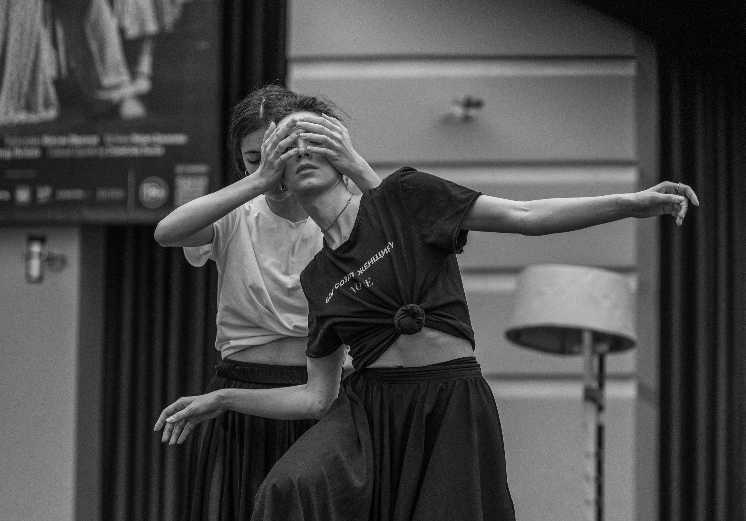 На фото - момент репетиции балета «Красавицы не могут уснуть» © Alexander Filkine
