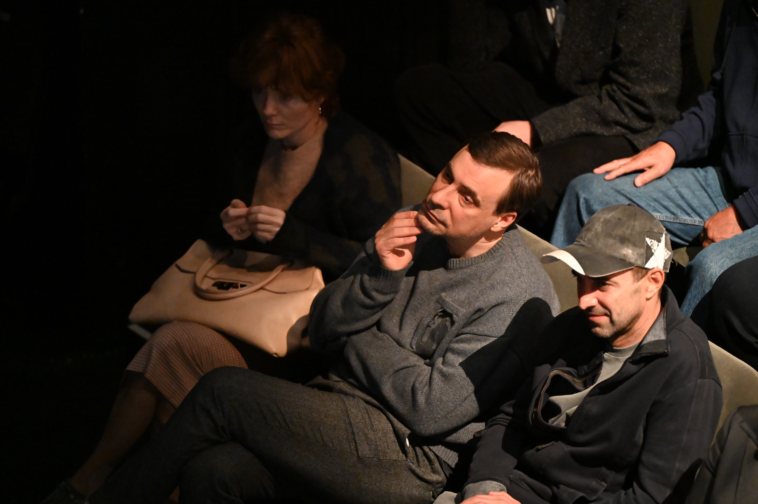 На фото — момент сбора труппы «Мастерской Фоменко» 25 сентября 2025 © Лариса Герасимчук