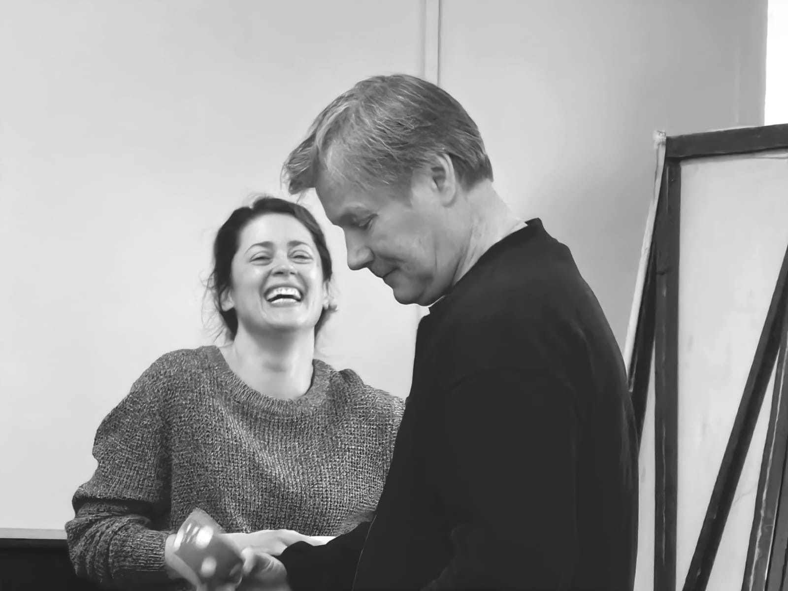 На фото — Полина Одинцова и Игорь Гордин на репетиции спектакля «Дядя» © moscowtyz.ru