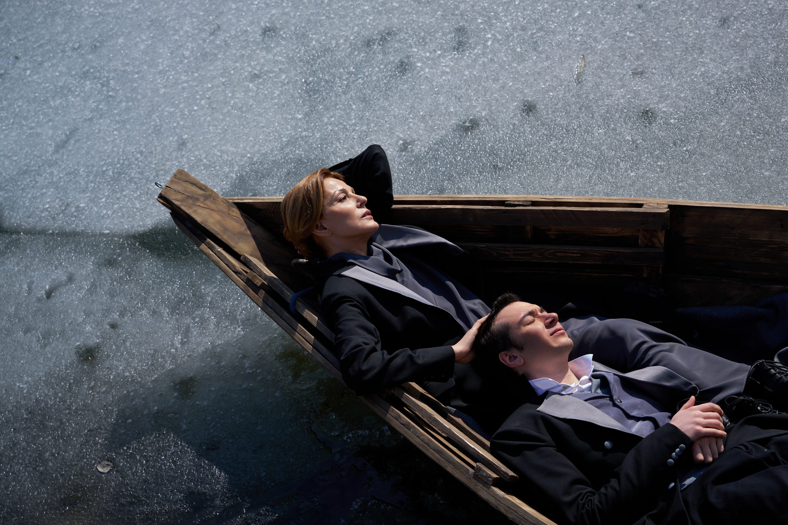 Промофото спектакля &laquo;Призраки&raquo; &copy; пресс-служба Театра Наций