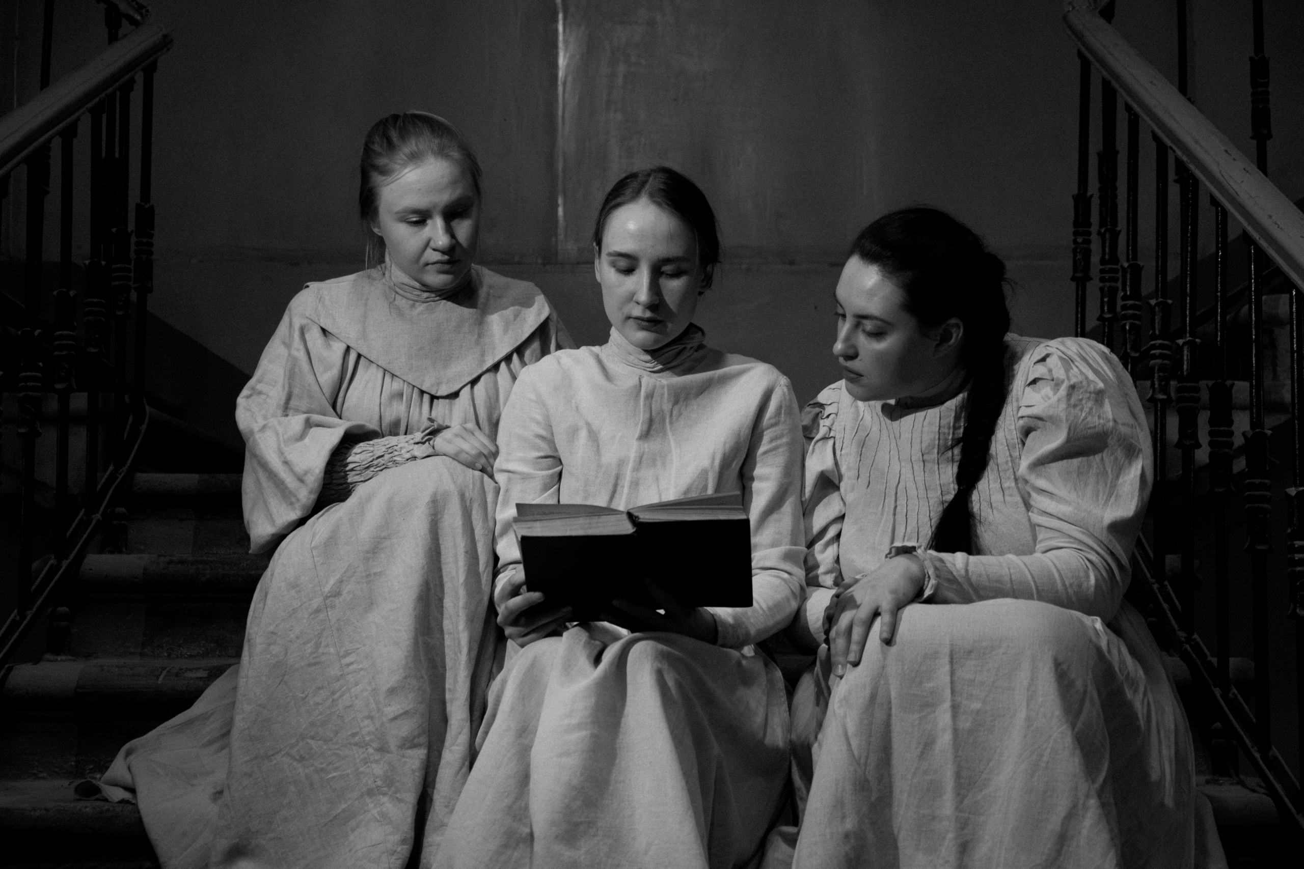 Промофото спектакля &laquo;На заре жизни&raquo; &copy; соцсети Малого театра кукол